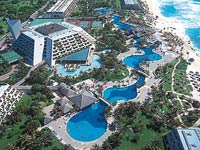 Oasis Cancun Hotel
